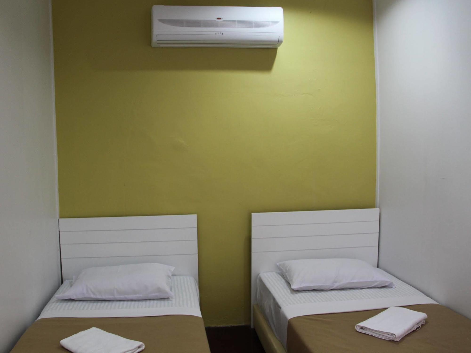 Voyage Cottage Lodge Malacca Ngoại thất bức ảnh