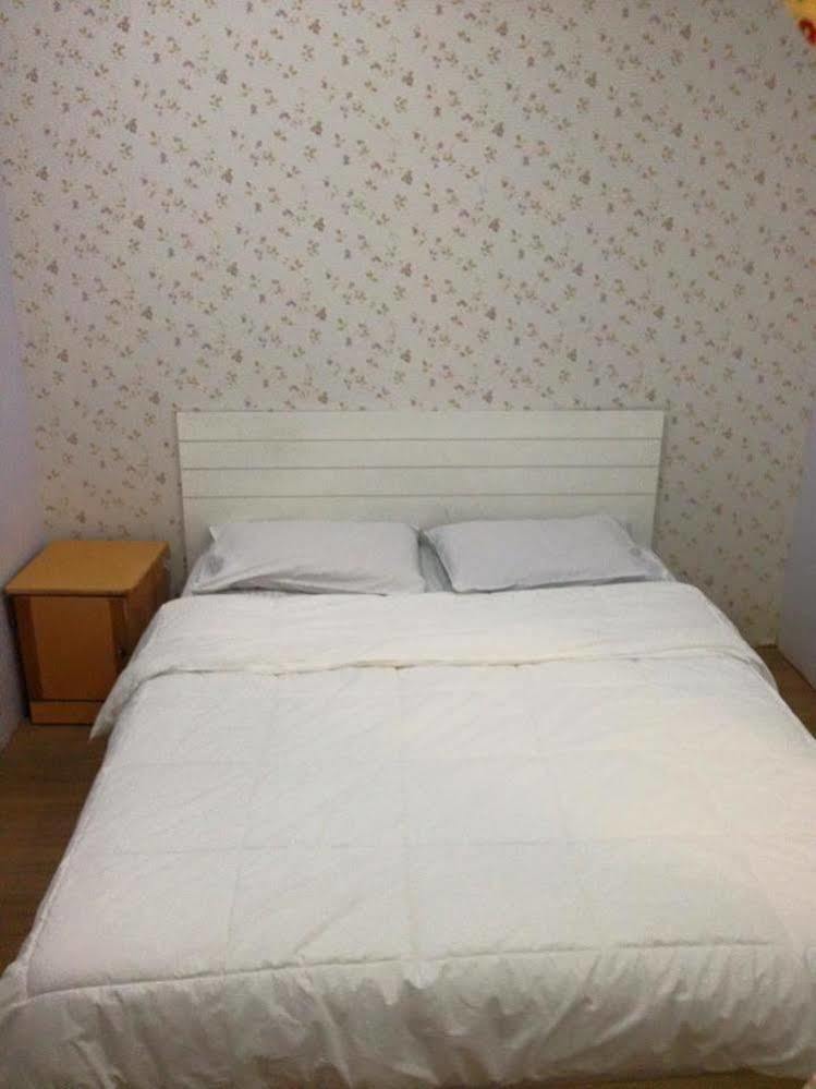 Voyage Cottage Lodge Malacca Ngoại thất bức ảnh