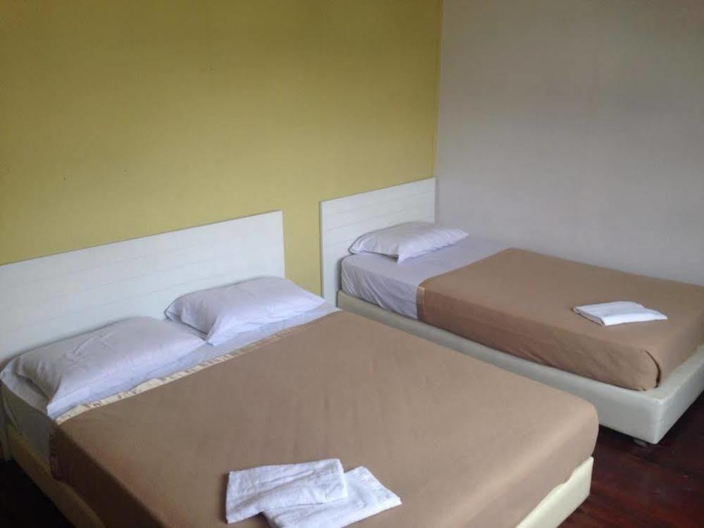Voyage Cottage Lodge Malacca Ngoại thất bức ảnh