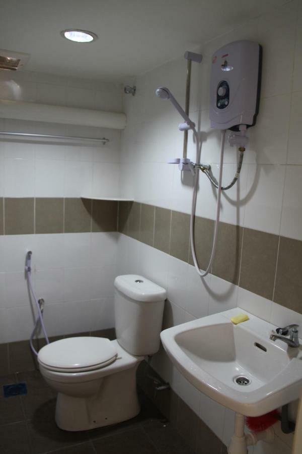 Voyage Cottage Lodge Malacca Ngoại thất bức ảnh